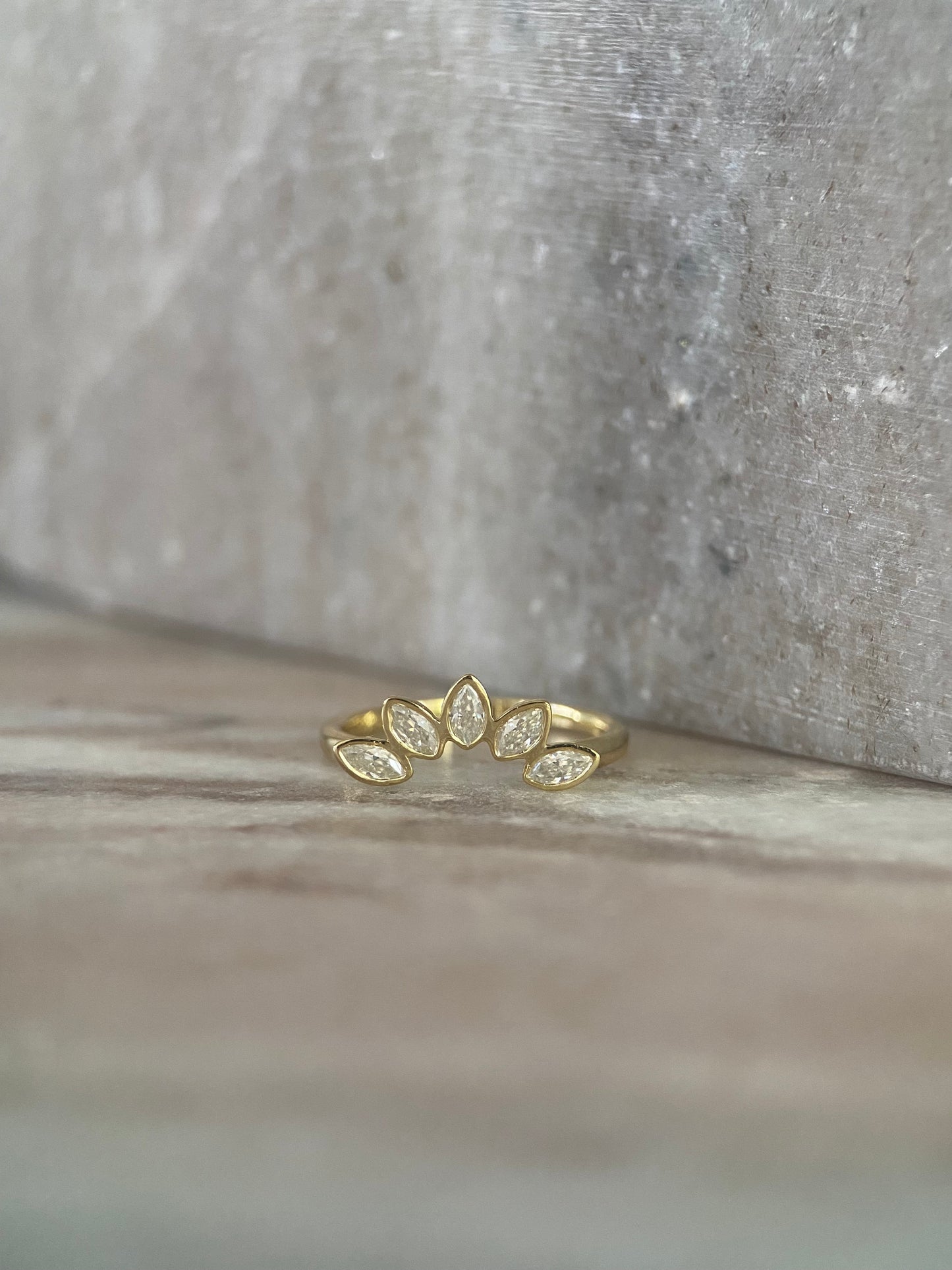 Battle of the Bands - Crown