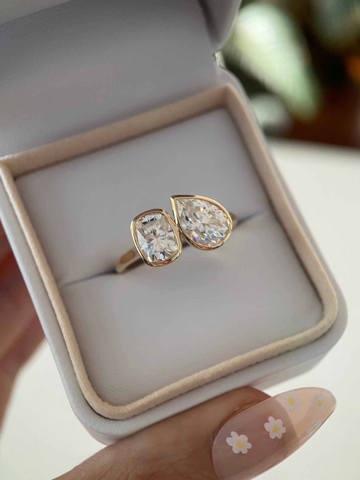 Bangin' Bezel - Folie à deux